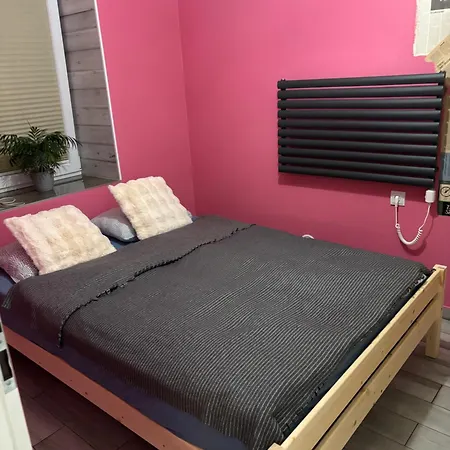 Blisko Deptaku Apartament
